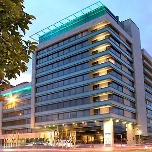 https://plaza-summit.hotels-bogota.net